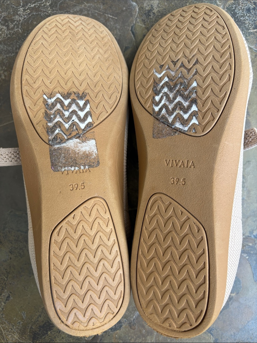 Vivaia Claire Walker Mary-Jane Flat - Picture 11 of 12